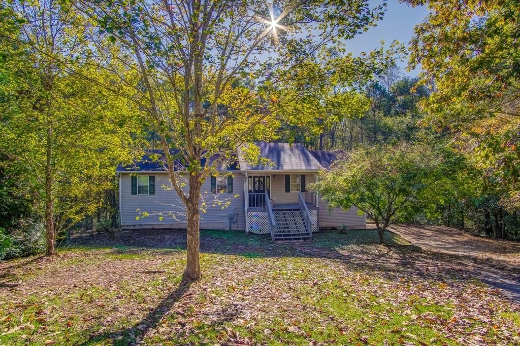 76 Freeman Ct., Maysville, GA 30558