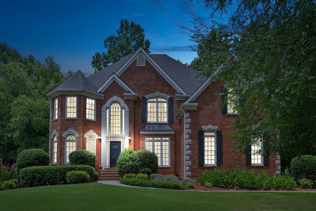 1937 Misty Woods Dr., Duluth, GA 30097