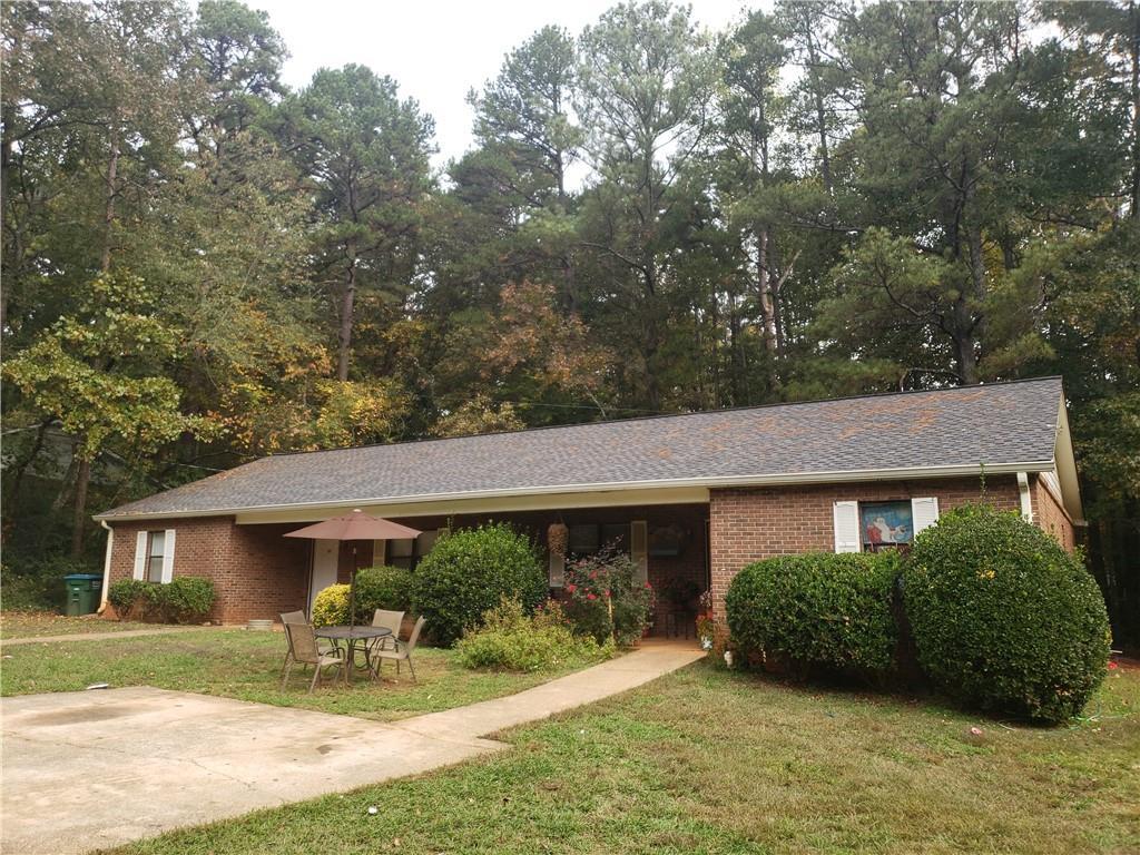 3115 Sarah Lou Dr., Snellville, GA 30078