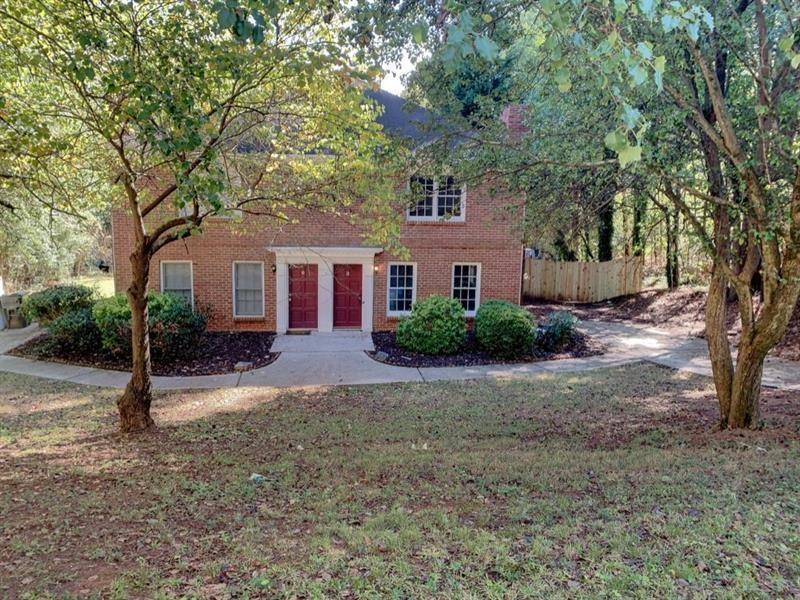 5274 Wexford Ln., Norcross, GA 30071