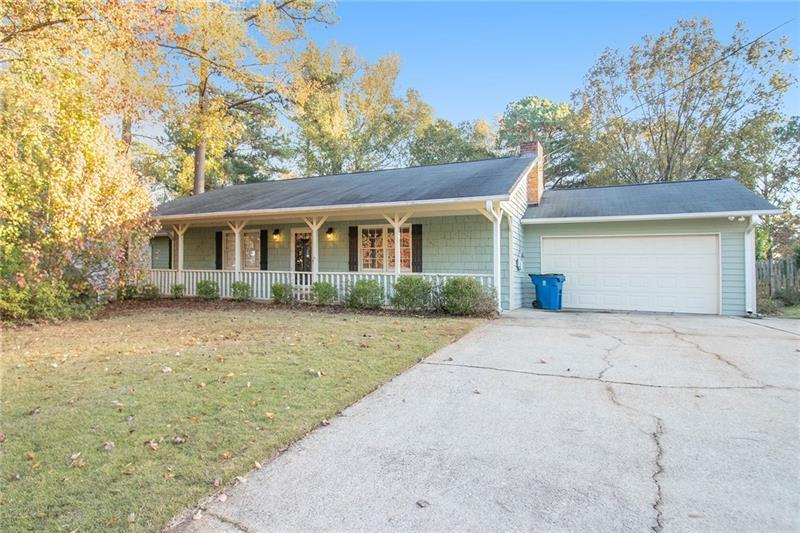 5910 Brassie Ridge Ln., Ellenwood, GA 30294
