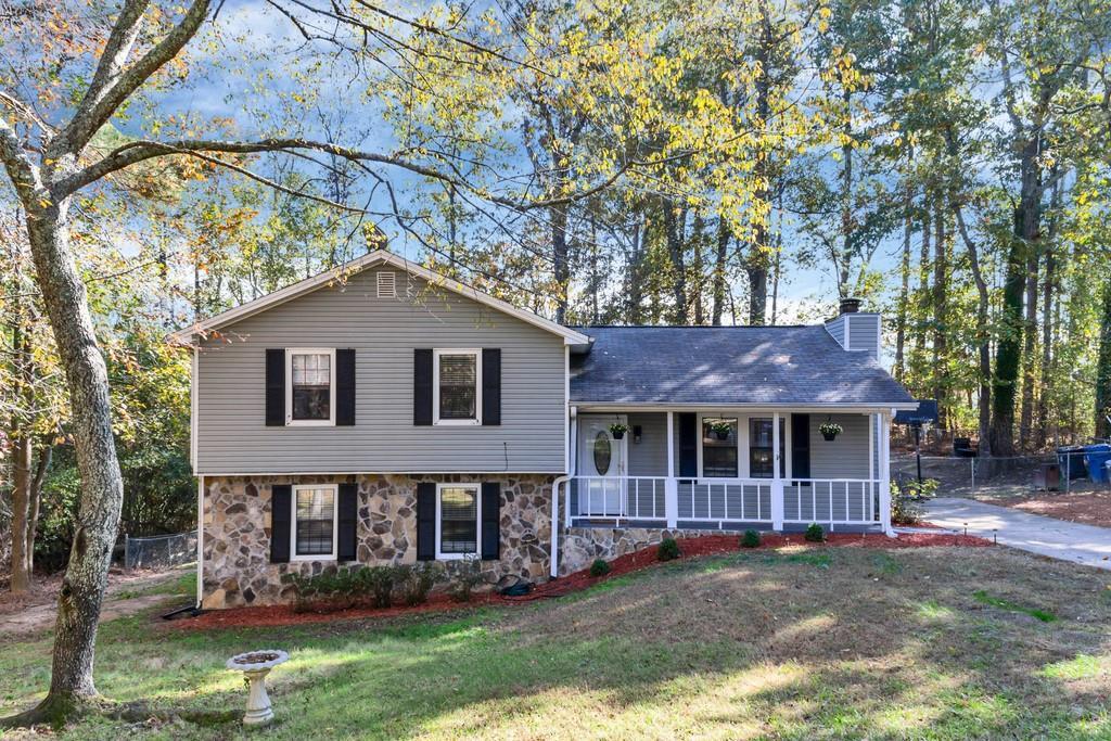 826 Loggins Tr., Lawrenceville, GA 30043