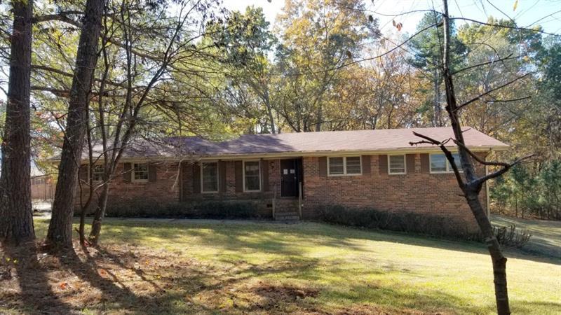 796 Denton Rd., Douglasville, GA 30134