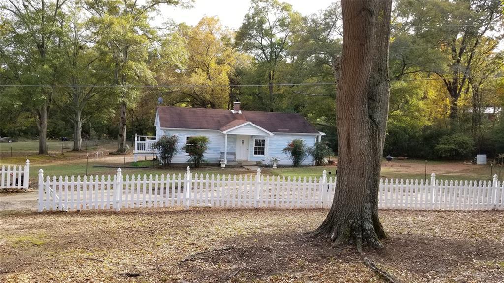 1192 Rocky Ford Rd., Lavonia, GA 30553