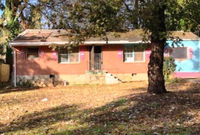 1955 Meadow Ln., Decatur, GA 30032