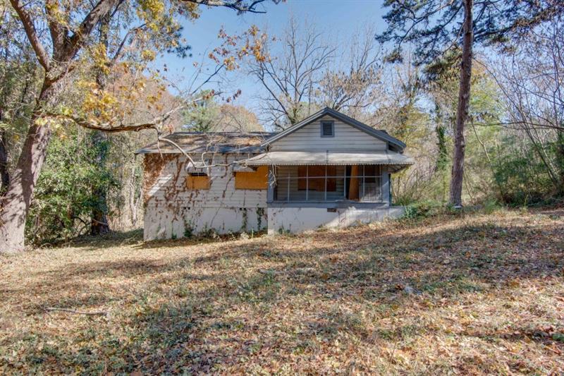 4014 Washington Rd., East Point, GA 30344