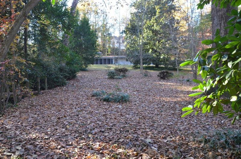 5022 Lake Forrest Dr., Sandy Springs, GA 30342