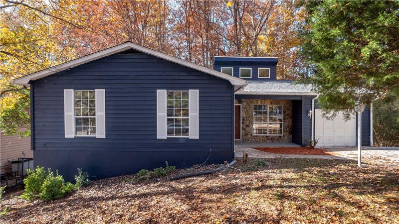 3137 Glen Hollow Dr., Rex, GA 30273