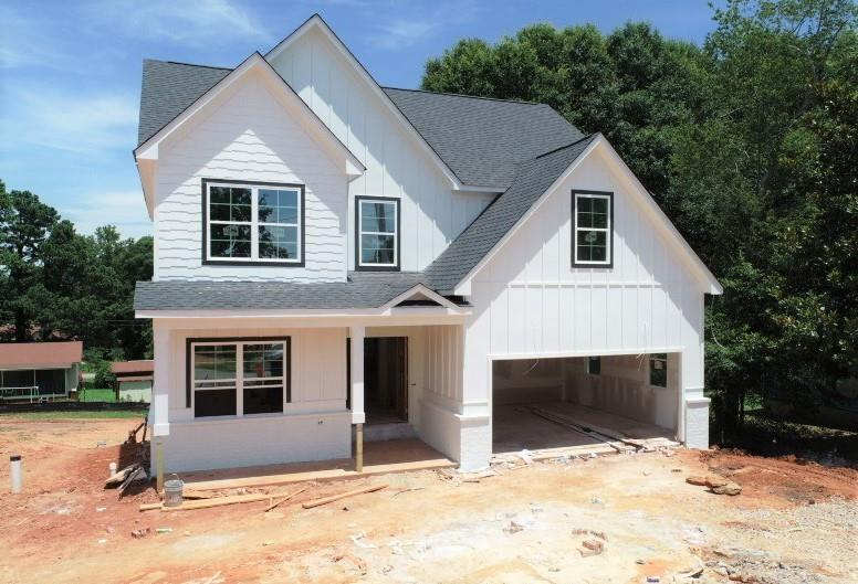 512 Bona Rd., Buford, GA 30518