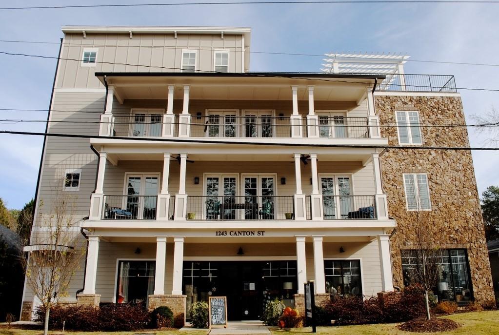 201 Canton Way, Roswell, GA 30075