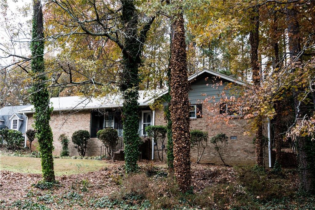 815 Hickory Ridge Rd., Lilburn, GA 30047