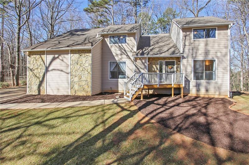 120 Grassnut Ct., Roswell, GA 30076