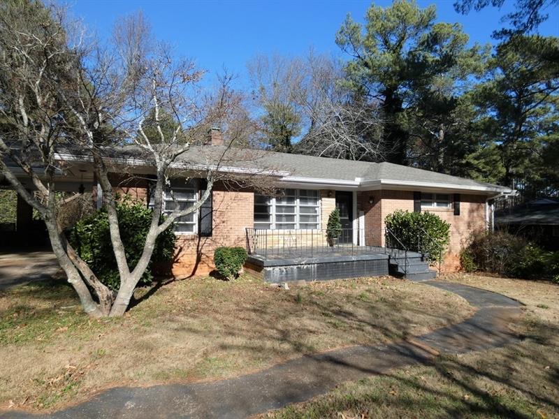 1316 Snapfinger Rd., Decatur, GA 30032