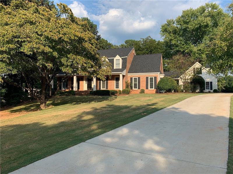 475 Shadowlawn Rd., Marietta, GA 30067