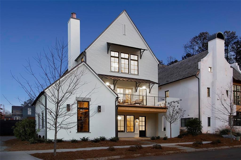 326 Mado Ln., Chattahoochee Hills, GA 30268
