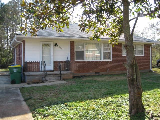 950 Sherwood Cir., Forest Park, GA 30297