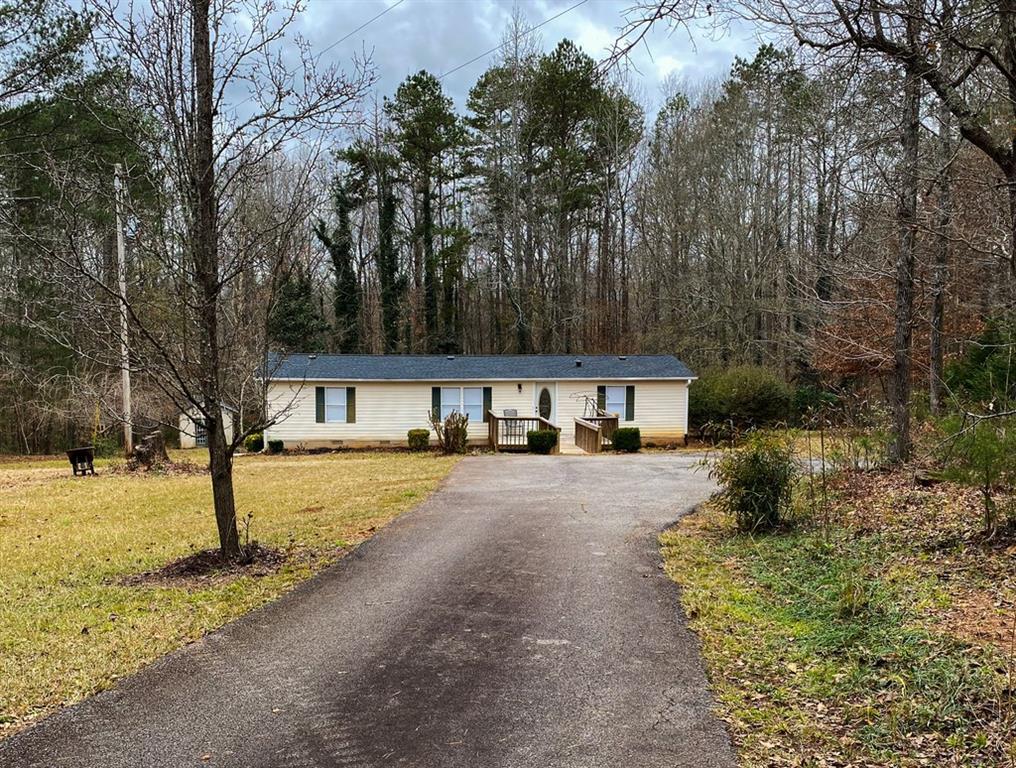 220 Sandy Lane Ct., Jefferson, GA 30549