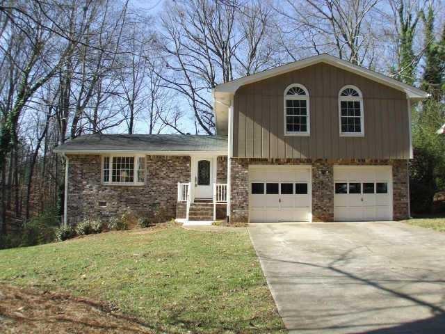4356 Bexley Dr., Stone Mountain, GA 30083