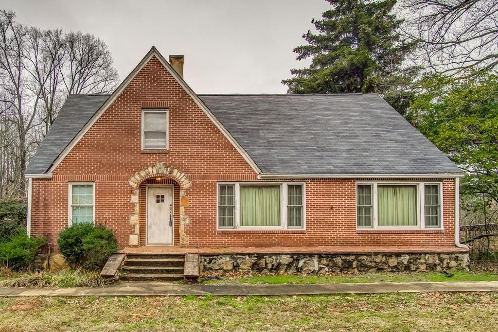 5425 Mason Rd., College Park, GA 30349