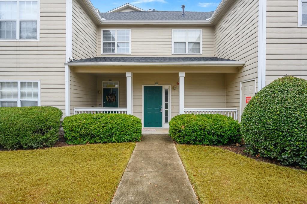 1303 Vinings Forest Ln., Smyrna, GA 30080