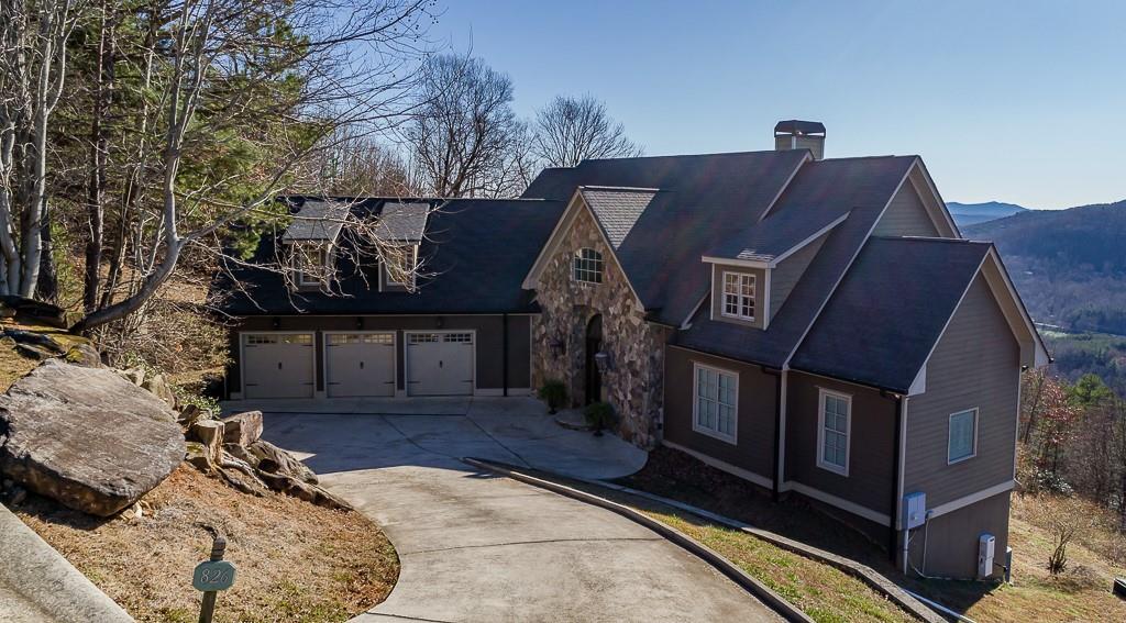 826 Starlight Dr., Sautee Nacoochee, GA 30571