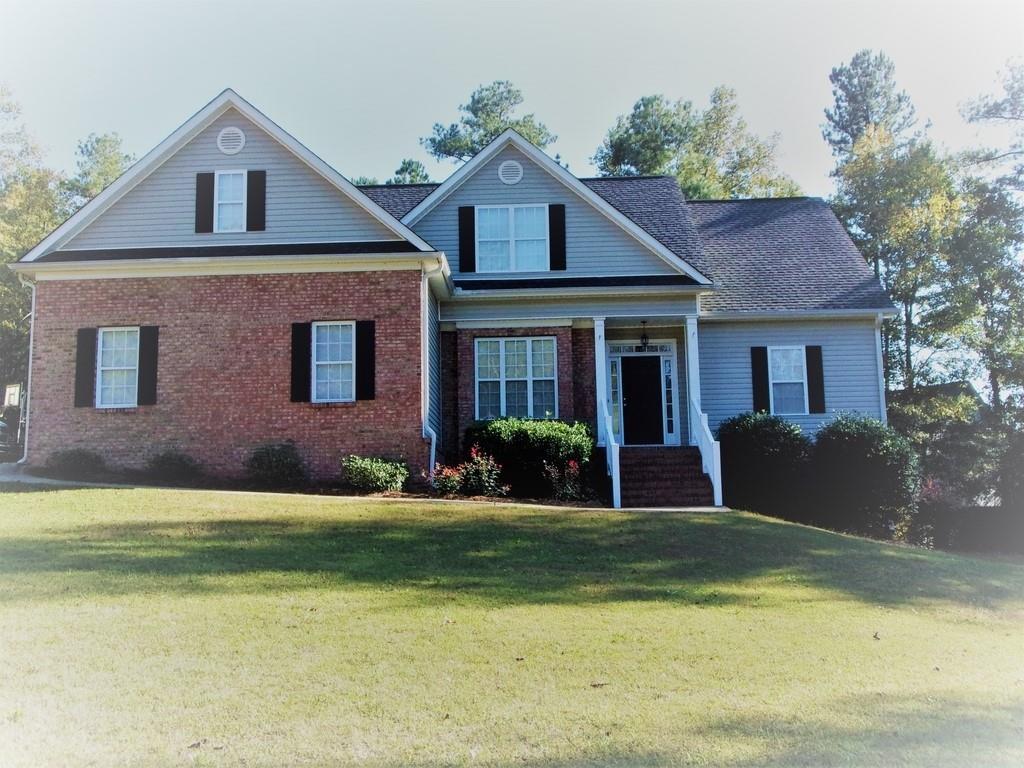 228 Lake Chase Dr., Griffin, GA 30224