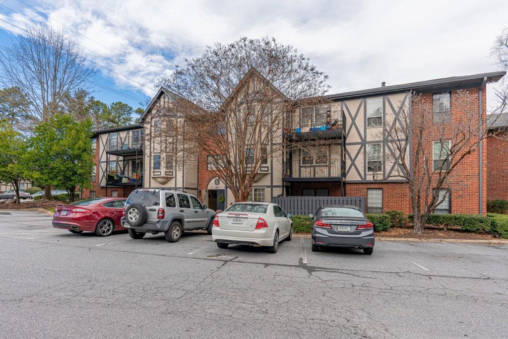 6851 Roswell Rd. #K21, Sandy Springs, GA 30328