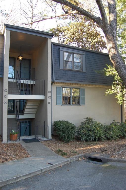 104 Rosaire Pl., Atlanta, GA 30327