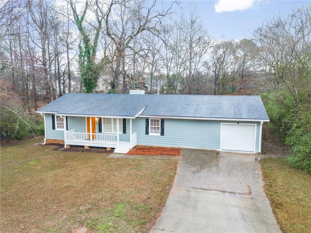 3953 Doe Run Dr., Powder Springs, GA 30127