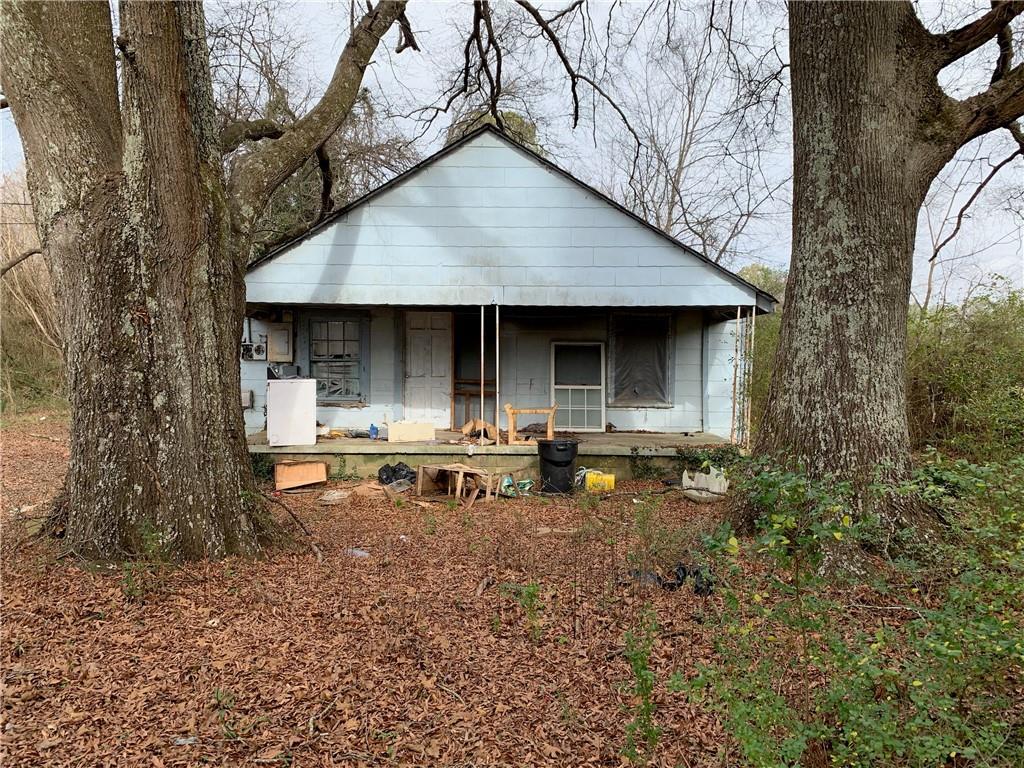 906 Sugar Valley Rd., Cartersville, GA 30120