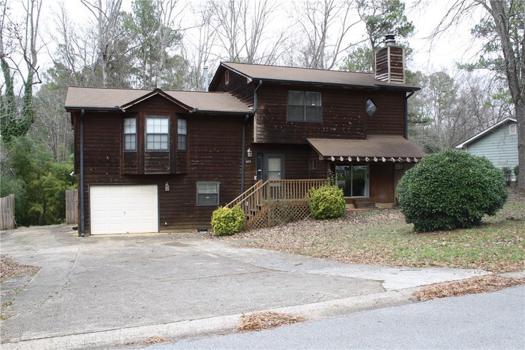 1624 Squire Dr., Marietta, GA 30008