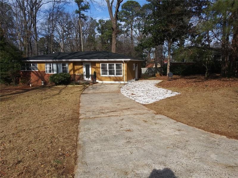 5584 Greenwood Way, Forest Park, GA 30297