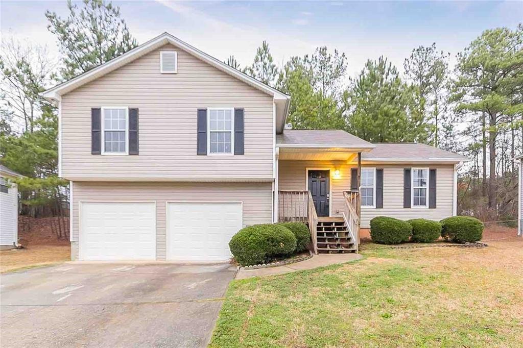 203 Ivy Terrace Dr., Dallas, GA 30157