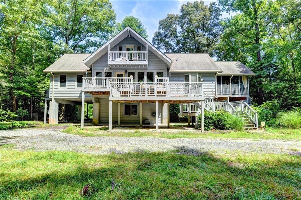 1076 Little Hawk Rd., Sautee Nacoochee, GA 30571