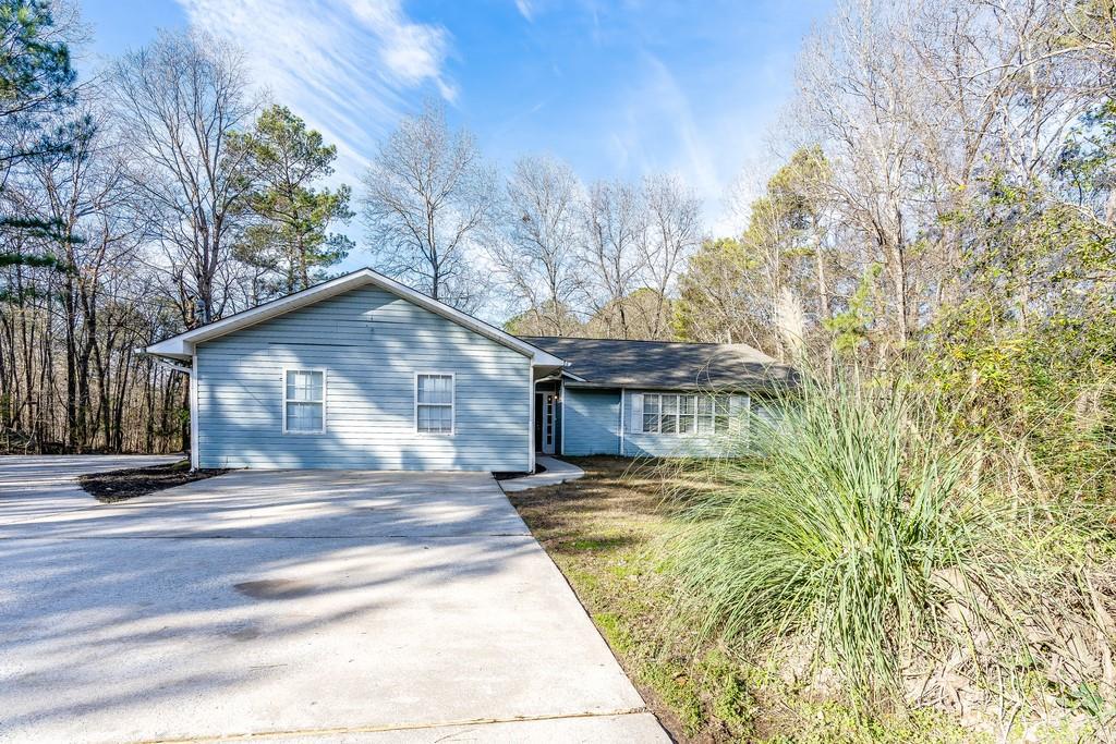 7015 Connell Rd., Fairburn, GA 30213