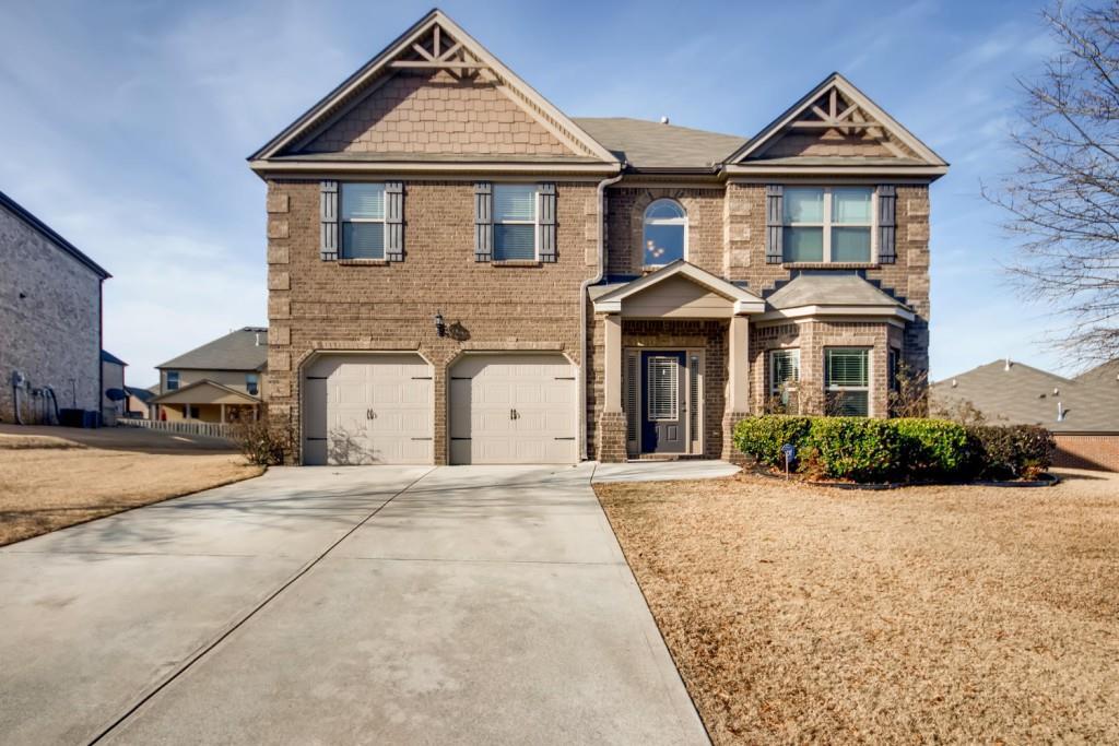 6233 Brookridge Dr., Flowery Branch, GA 30542