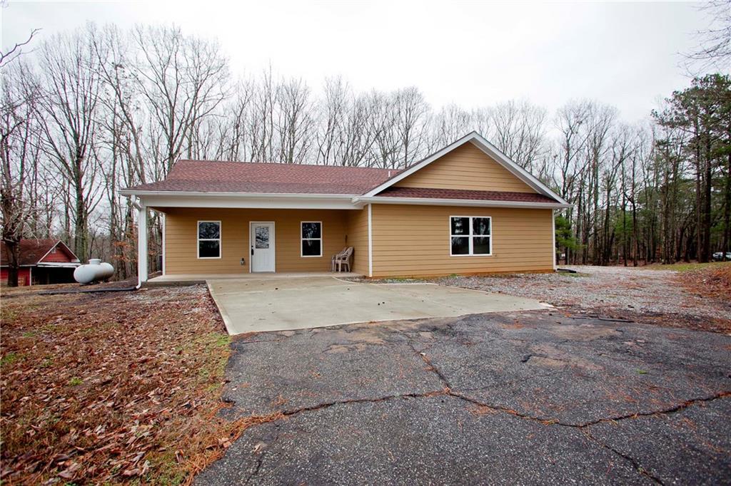 301 Henry Scott Rd., Ball Ground, GA 30107
