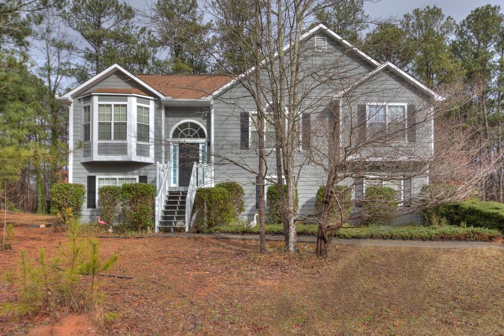 320 Collins Dr., Douglasville, GA 30134