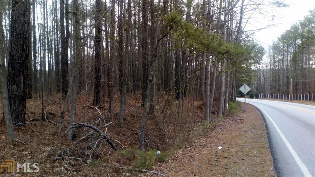 425 N Deshong Rd., Stone Mountain, GA 30087