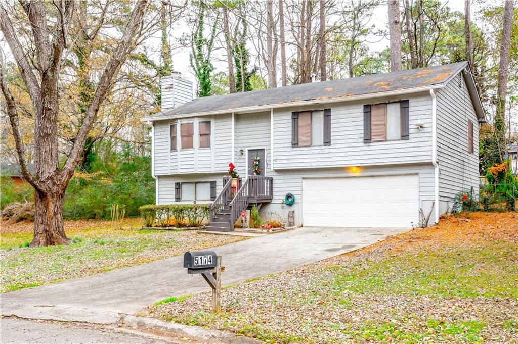 5174 Sheppard Ct., Stone Mountain, GA 30083