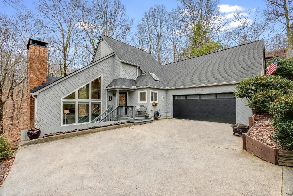 715 Bayliss Dr., Marietta, GA 30068