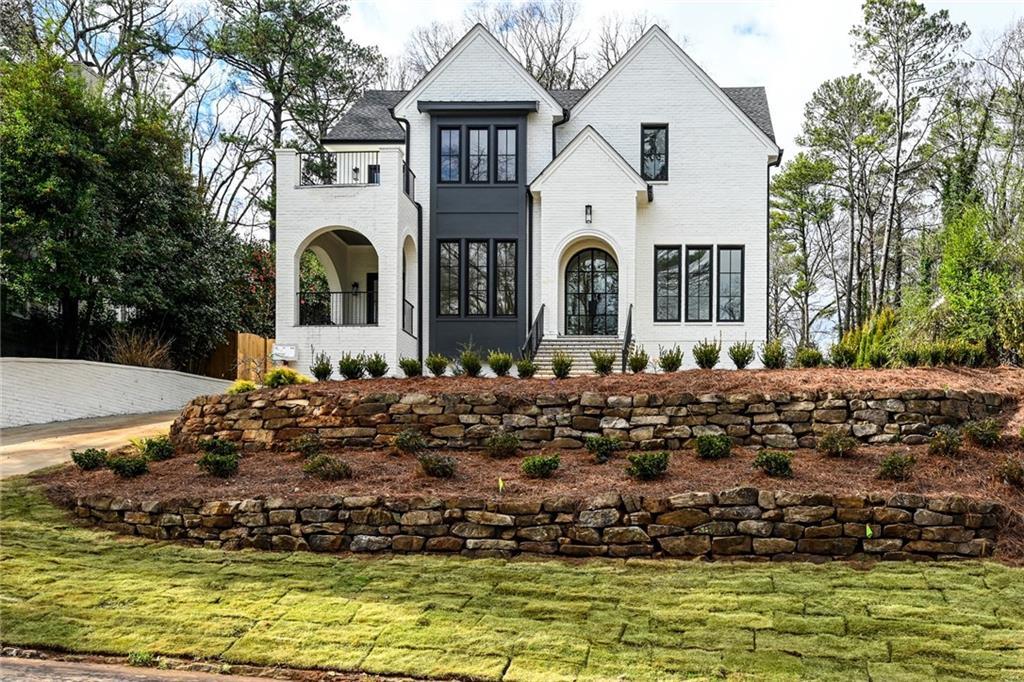4072 N Ivy Rd., Atlanta, GA 30342
