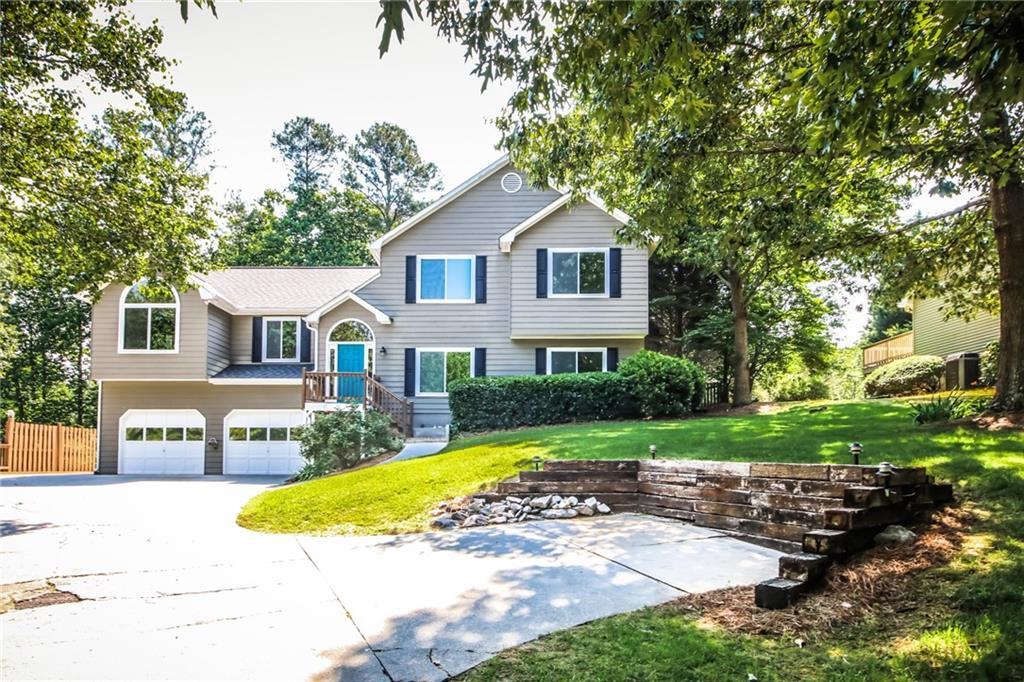 408 Wood Branch St., Woodstock, GA 30188
