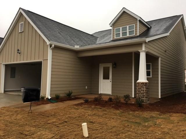 17 Celtic Ct., Adairsville, GA 30103