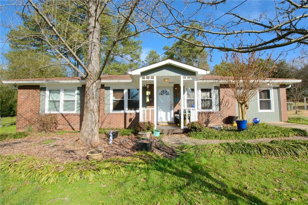 4365 Clare Ln., Douglasville, GA 30122