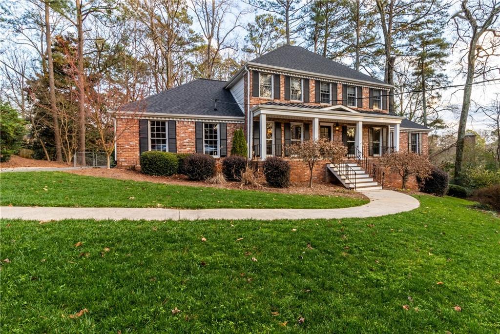 2041 Mountain Creek Dr., Smoke Rise, GA 30087