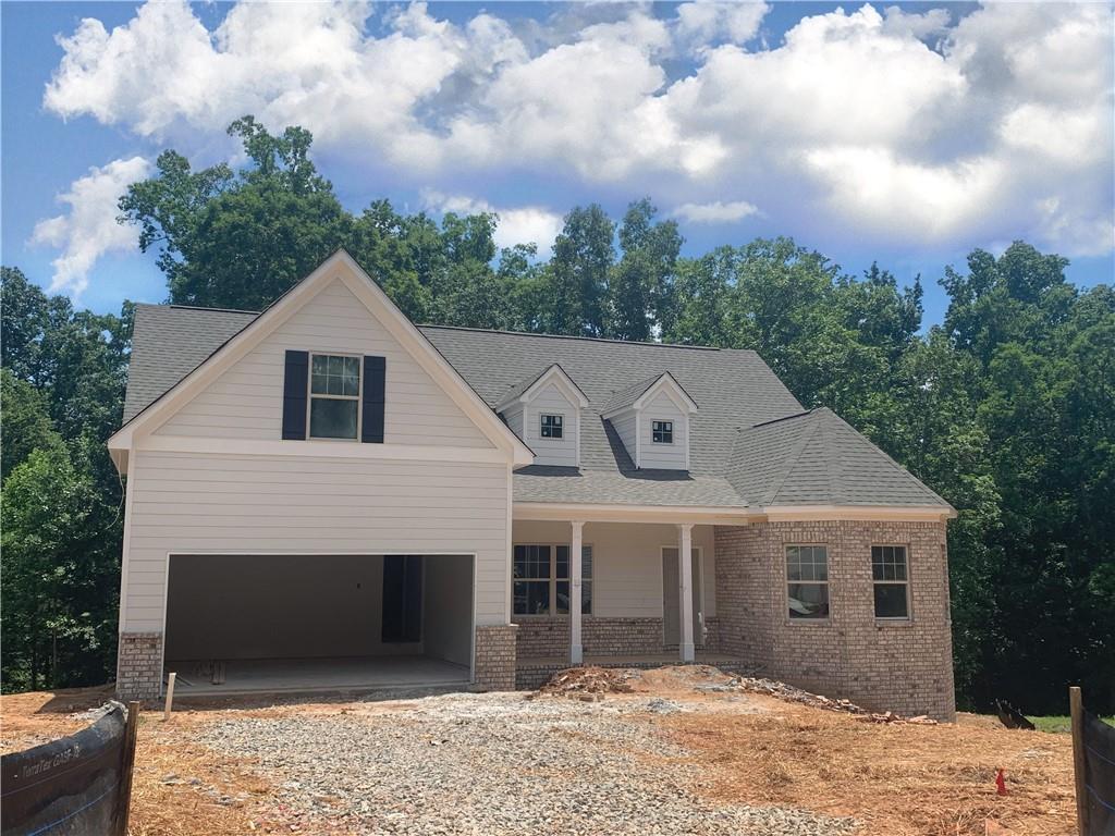 6604 Blue Cove Dr., Flowery Branch, GA 30542