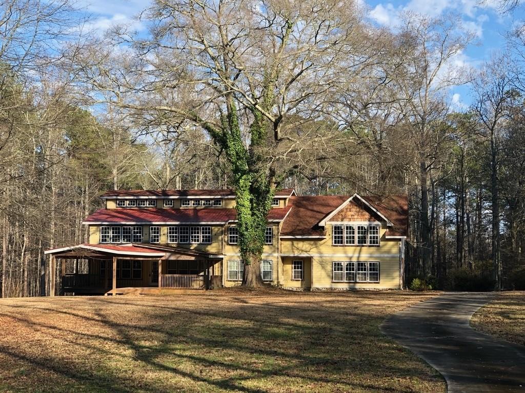 351 Longview Rd., Fayetteville, GA 30214