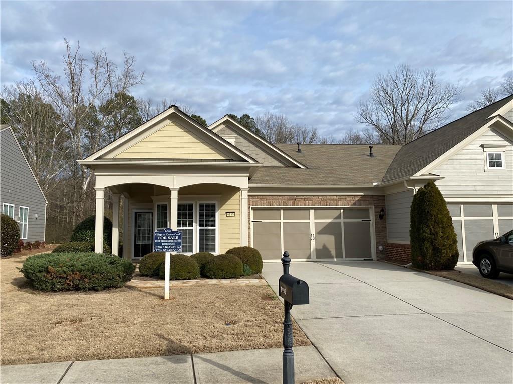 6196 Longleaf Dr., Hoschton, GA 30548