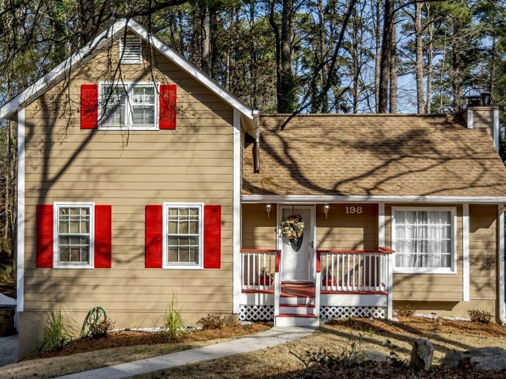 198 Holly Springs Ct., Ellenwood, GA 30294